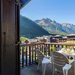 Courmayeur C44 - Happy Chamonix