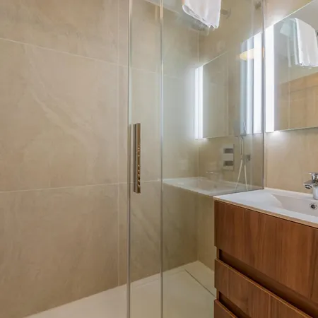 Courmayeur C44 - Happy Chamonix